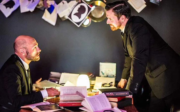 Immersive actors setting a scene