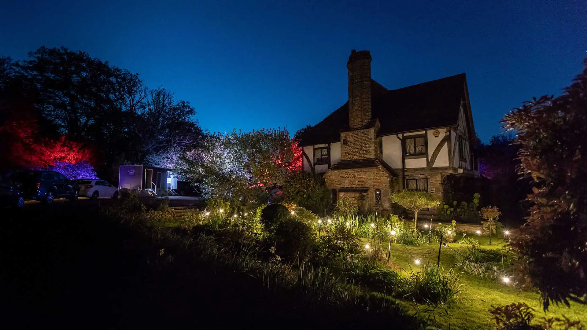 House party night time lighting