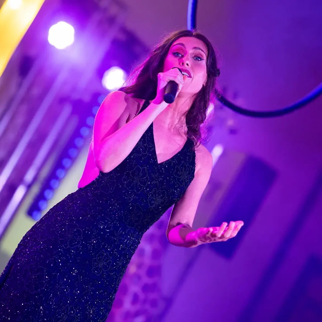 Event singer