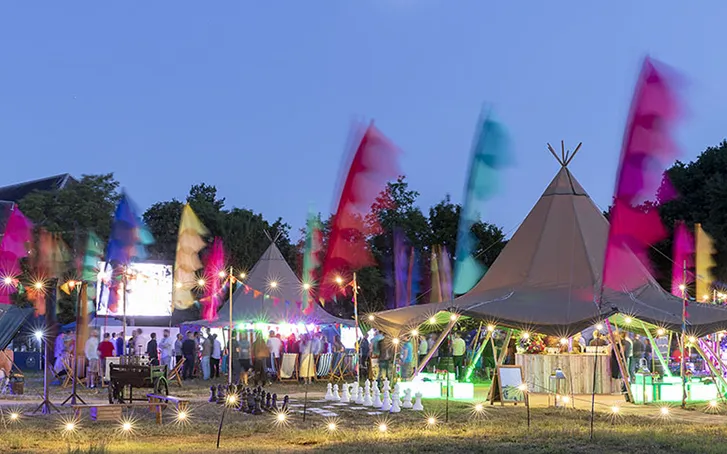 Careful budgeting allows you to allocate the budget required to create a stunning summer party venue