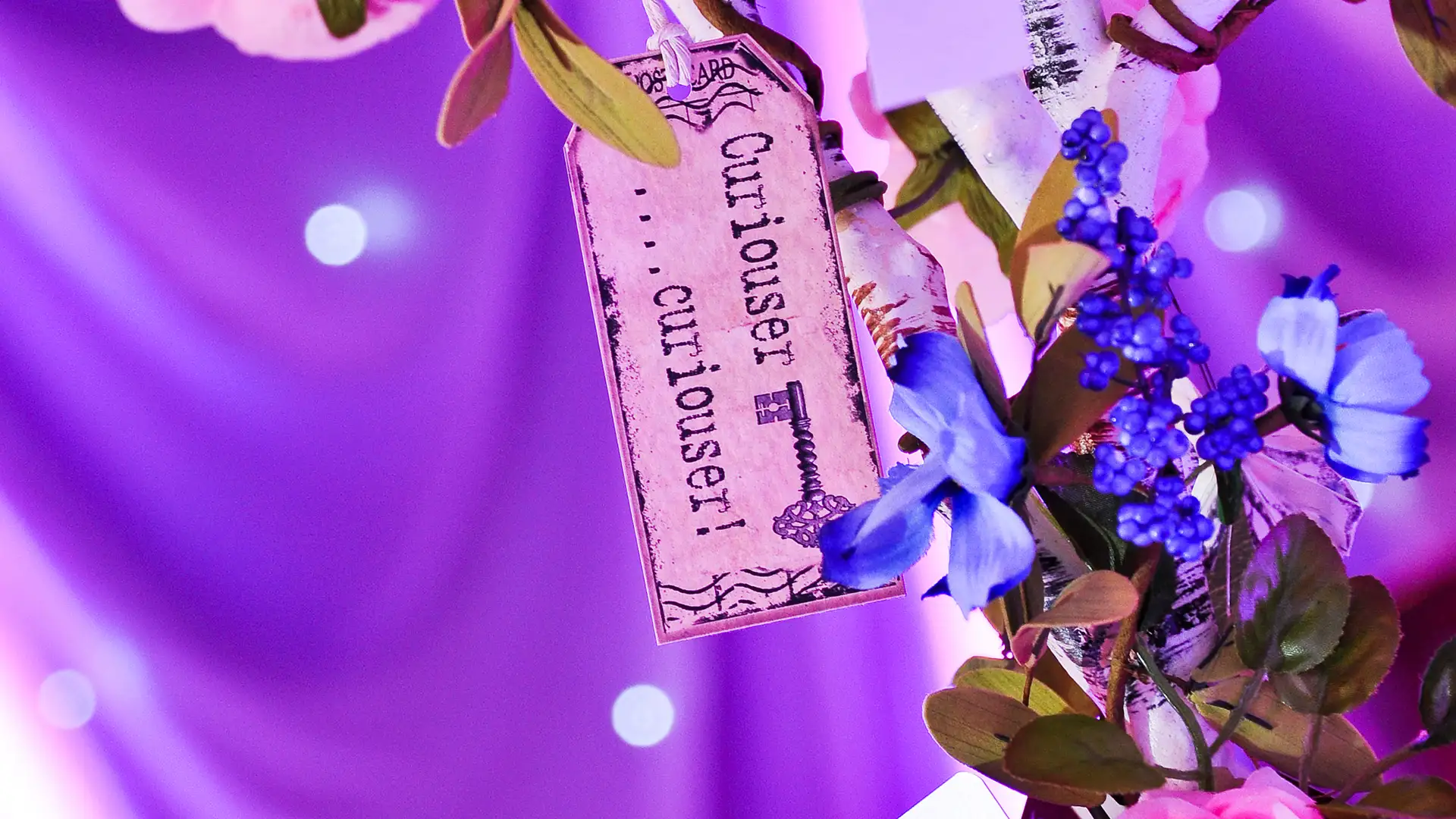 Alice in Wonderland tablescape