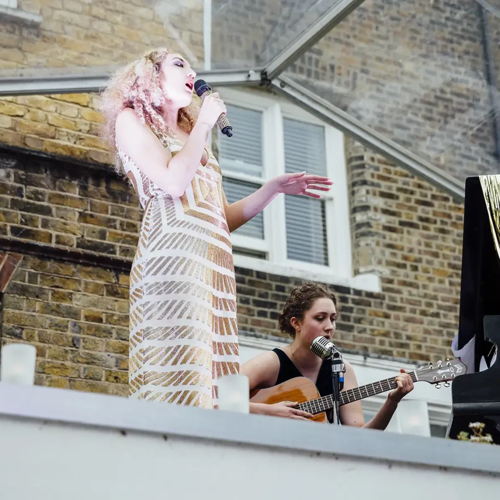 Rooftop artists