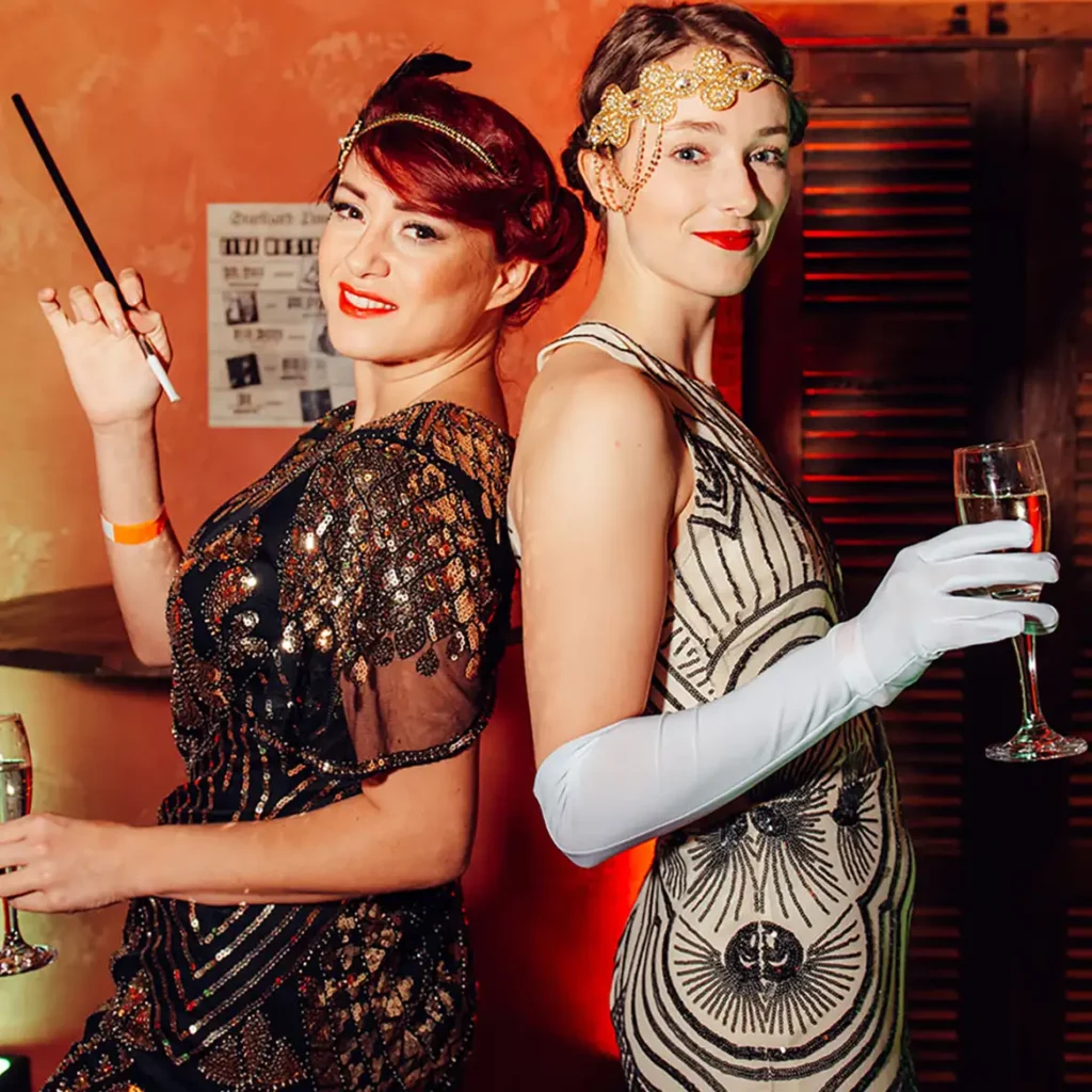 Immersive event actors - two flapper girls