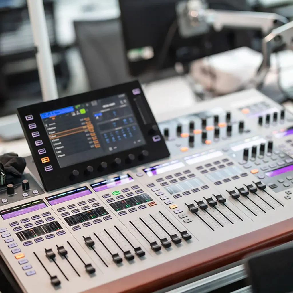 Mixer board